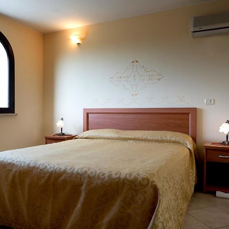 Hotel Salento สเปคเคีย ภายนอก รูปภาพ