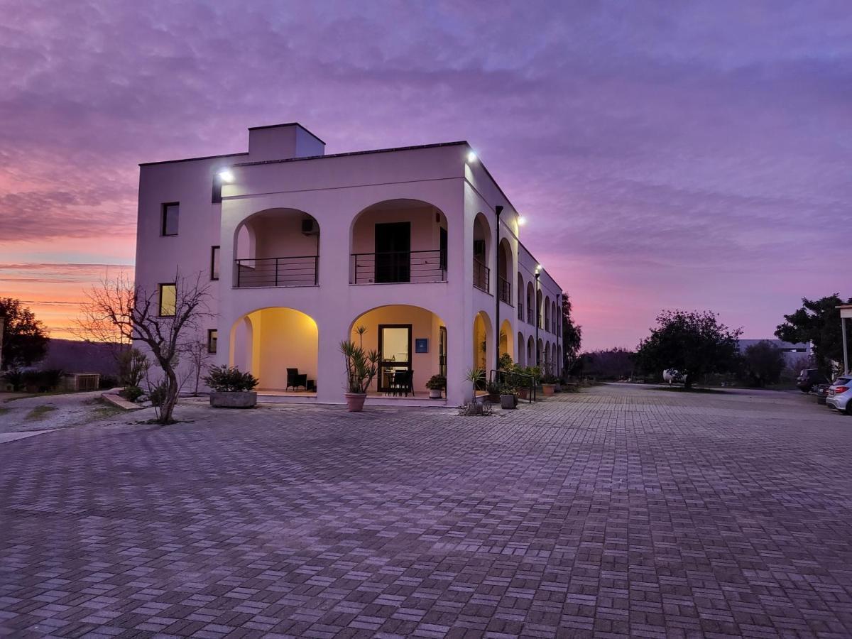 Hotel Salento สเปคเคีย ภายนอก รูปภาพ