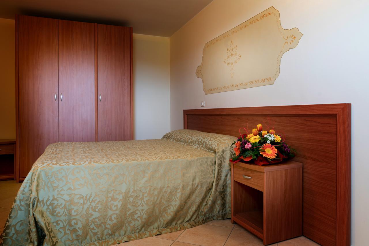 Hotel Salento สเปคเคีย ภายนอก รูปภาพ