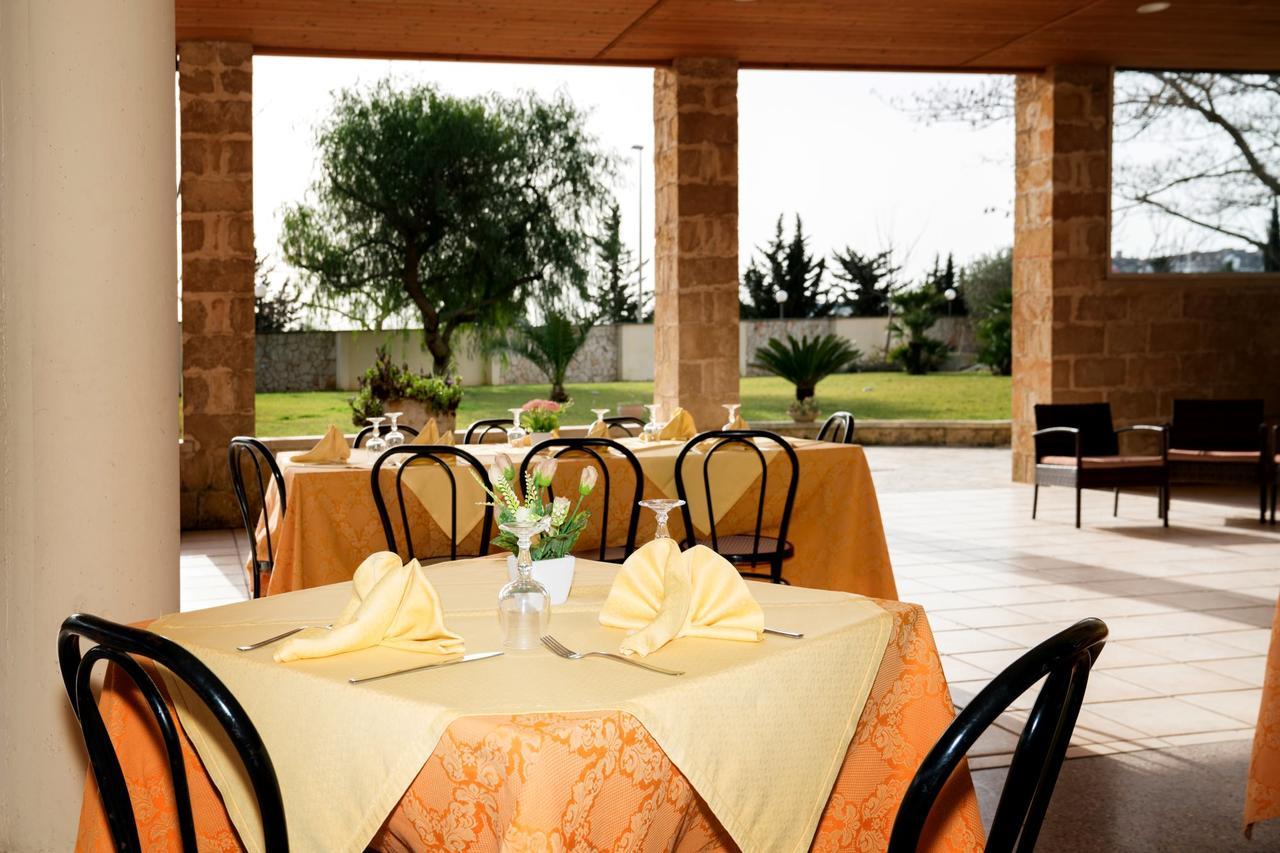 Hotel Salento สเปคเคีย ภายนอก รูปภาพ